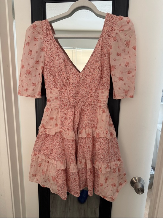 American Eagle Outfitters Dresses & Skirts - American Eagle Outfitters Blush Floral Tiered V-Neck Mini Dress